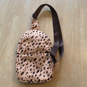 Super cute, versatile and hard to find Fighting Eel Cross Over Pack - leopard
